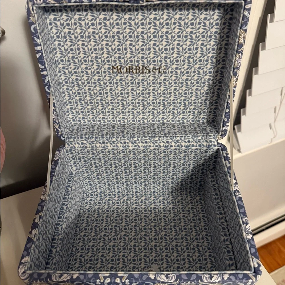Morris & Co. Blue Floral Box